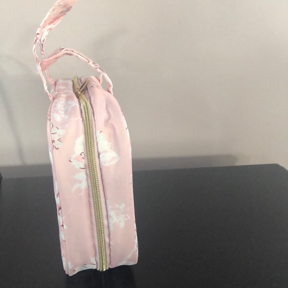 Yumi Kim travel jewelry/makeup bag - Picture 2 of 4